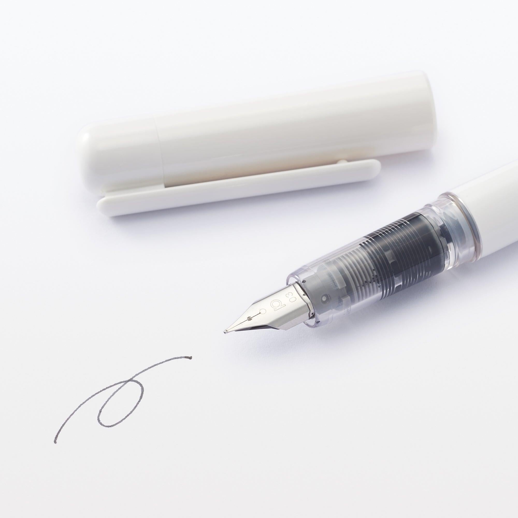 Muji Polycarbonate Siyah 4'lü Dolma Kalem Kartuşu 