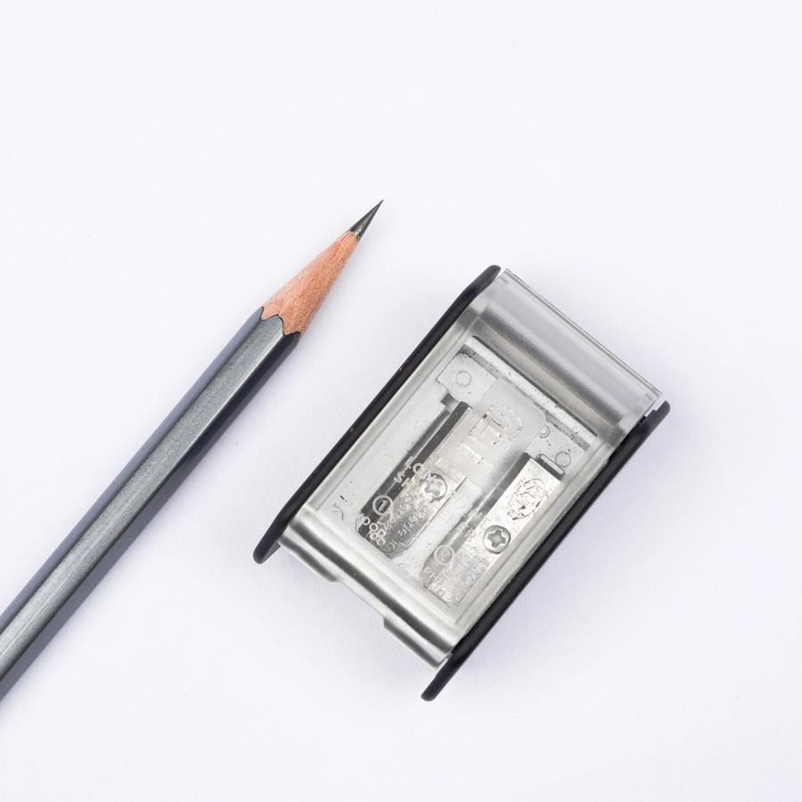 Kum x Blackwing Limited Edition Two-Step Long Point Kalemtraş 