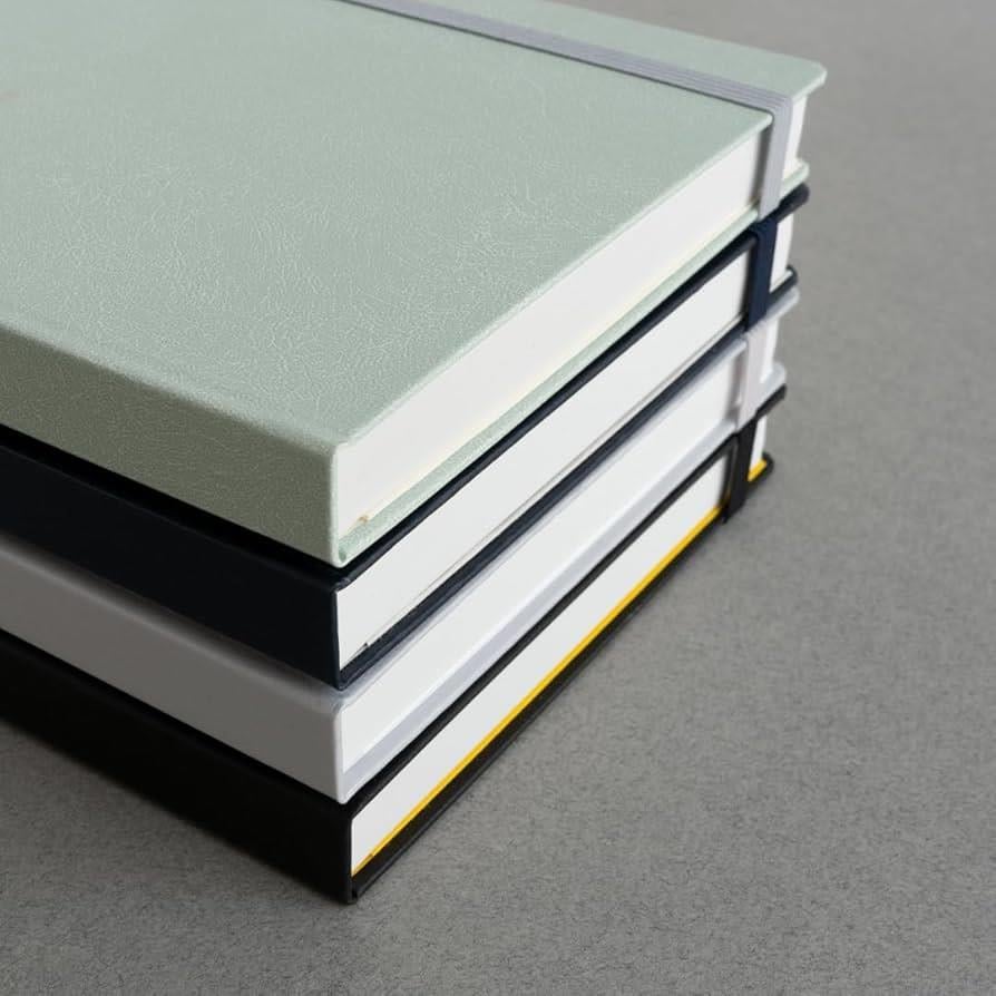 Maruman Mnemosyne Journal Sert Kapak A5 Noktalı Lila Defter
