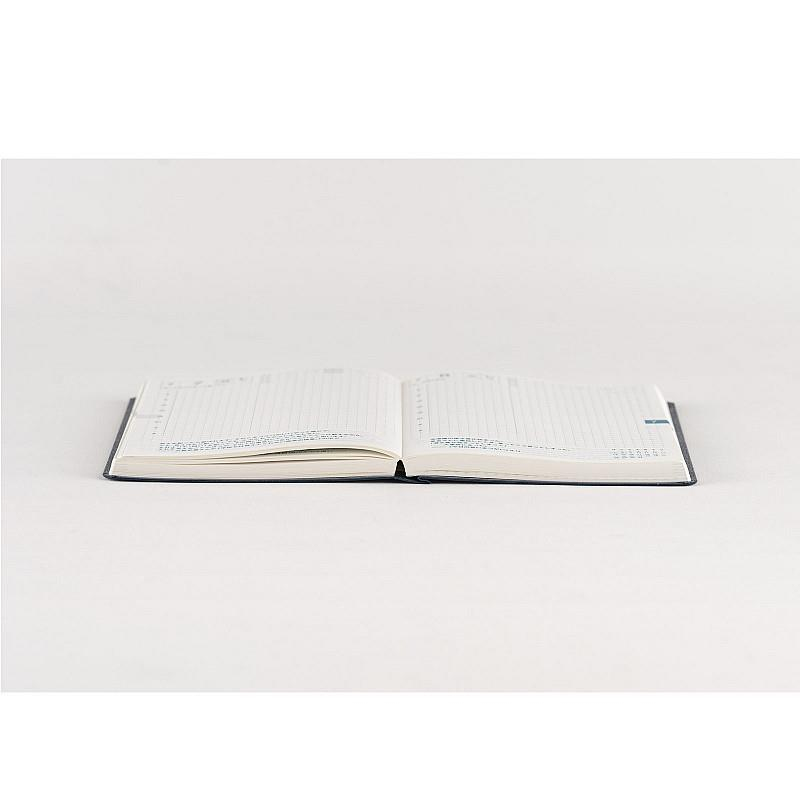 Hobonichi Techo Hon English Version A6 2025 Slash (Black) 