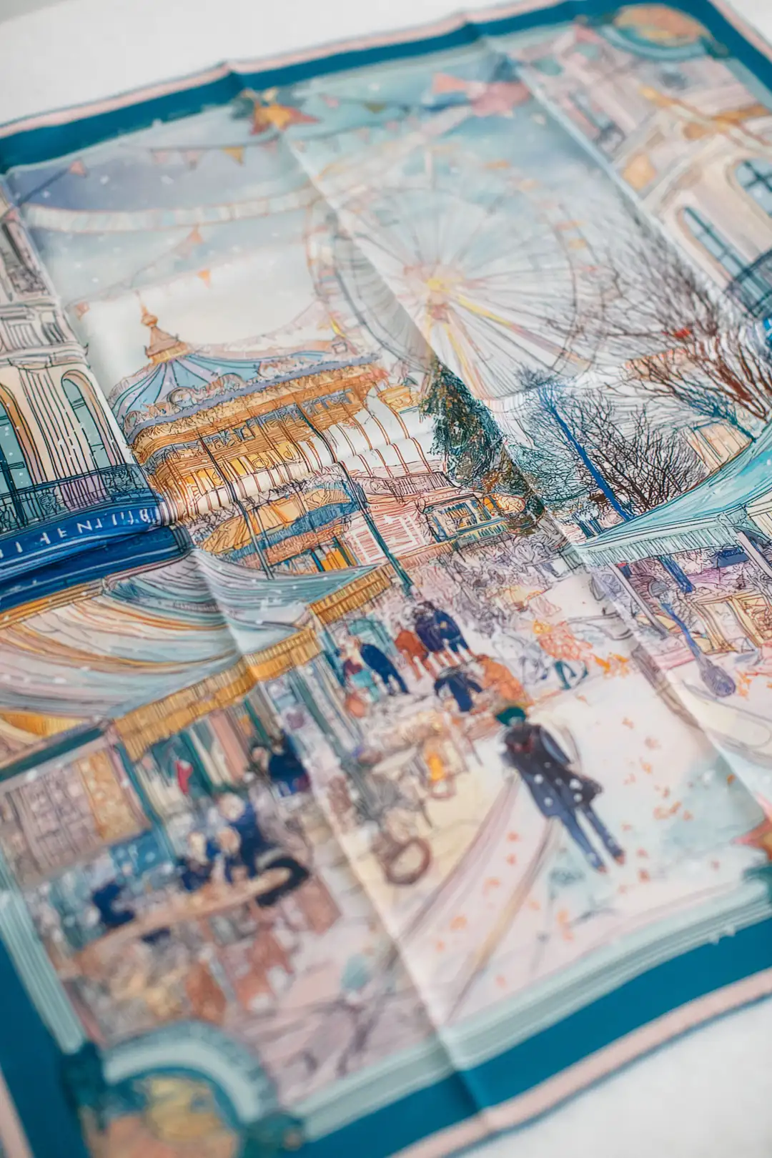 Le Carrousel Magique İpek Fular