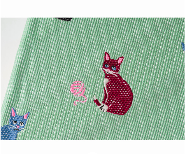 Hobonichi Techo 2024 Cat & Me HON / A5 Size / Daily / Jan start / Mon start - Japanese Edition