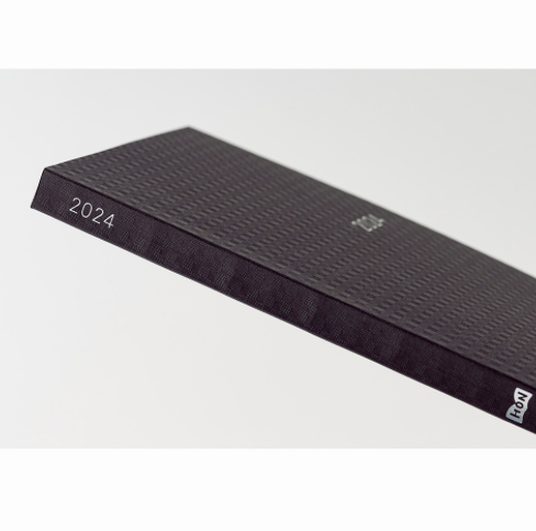 Hobonichi Techo 2024 Black Gingham HON / A5 Size / Daily / Jan start / Mon start - Japanese Edition