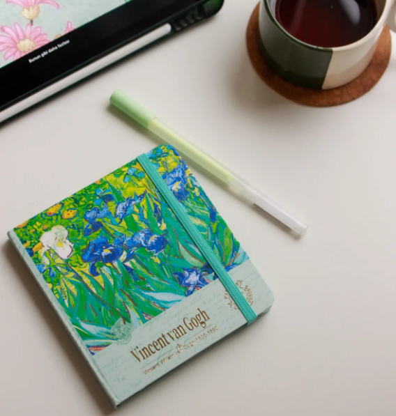 Nova Crafts Van Gogh İris Çiçekleri Yaldızlı Kare Lastikli Tarihsiz Ajanda