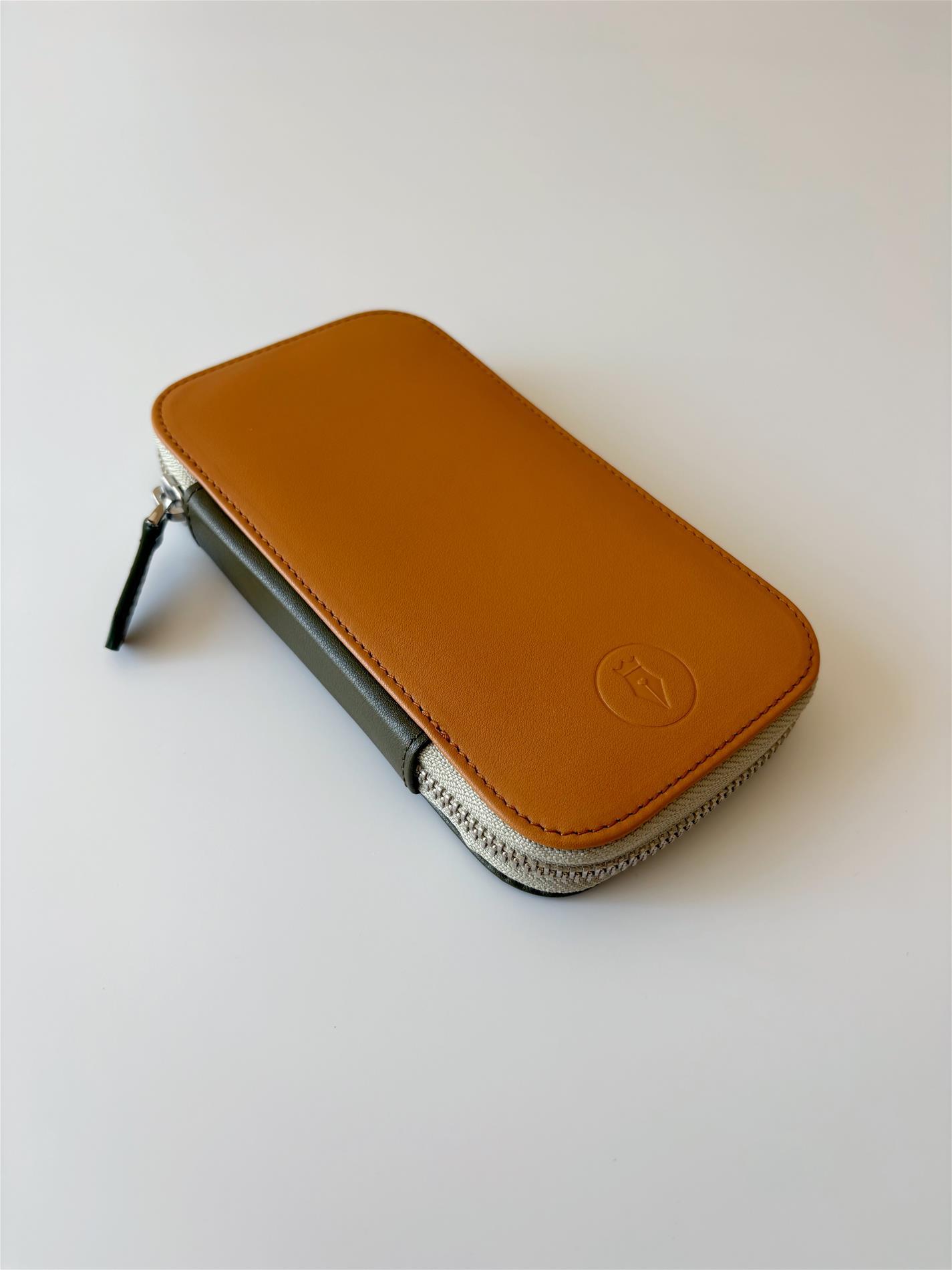 Eng Leather  Deri Koleksiyonu 3'lü Kalem Çantası Tan Olive