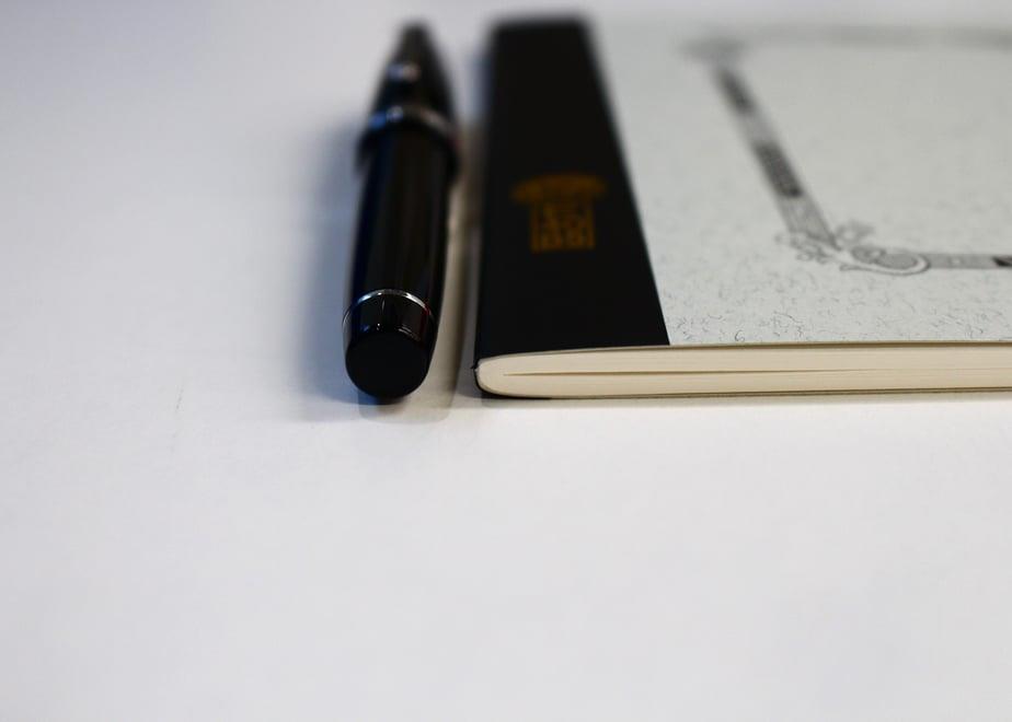 Tsubame B5 Dolma Kalem Uyumlu Fools Yatay Büyük Çizgili Defter