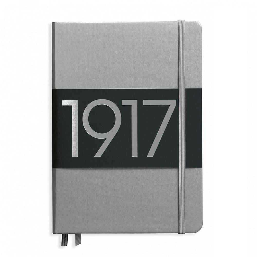 Leuchttrum 1917 Medium(A5) Sert Kapak, 251 Numaralandırılmış Noktalı Sayfa Defter Silber 355678