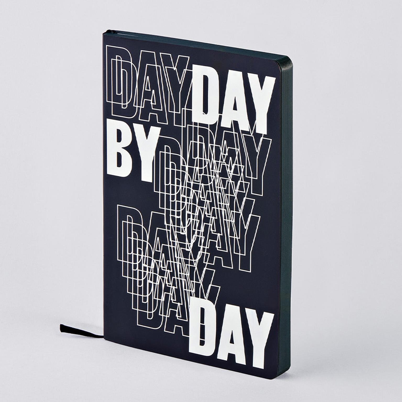 Nuuna Weekly Diary M 2024 Day by Day Planlayıcı Noktalı Defter 