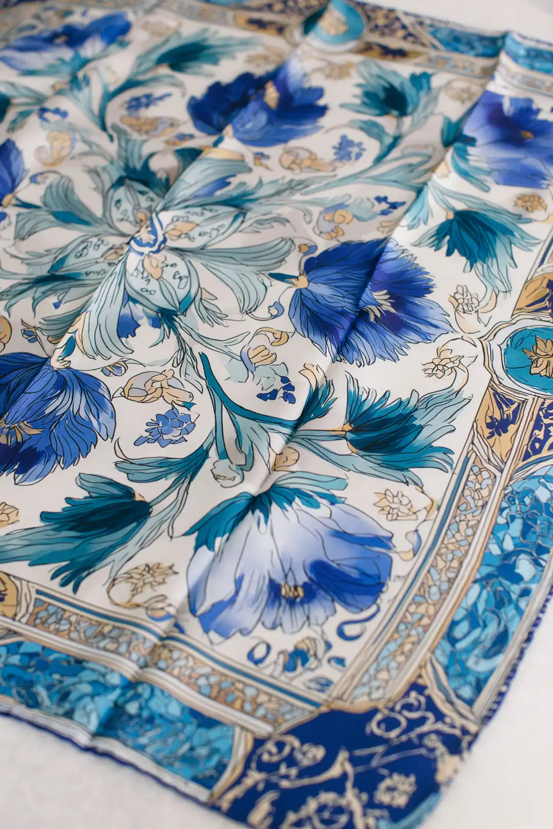 Bleu d’Anatolie İpek Fular