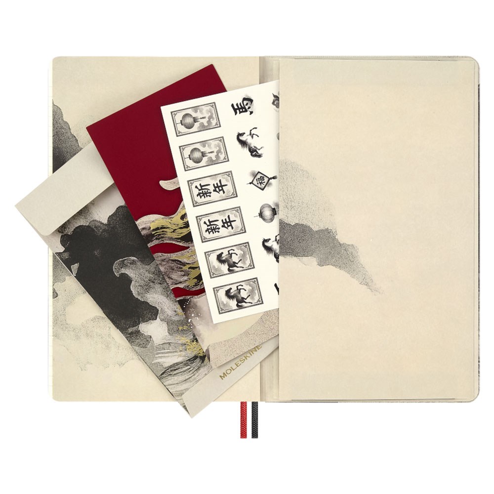 Moleskine Year of the Horse White Fire Horse Gift Box Sert Kapak 13x21 Çizgili Defteri