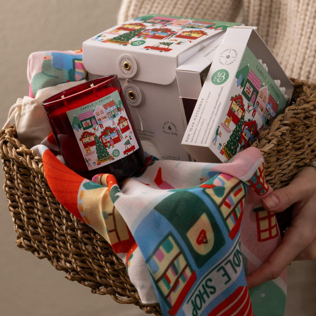 Candle and Friends x To's With Us Christmas Collection Yeni Yıl Cam Mum Medium