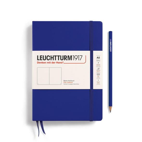 Leuchttrum 1917 Medium(A5) Sert Kapak, 251 Numaralandırılmış Çizgisiz Sayfa Defter Navy 342924