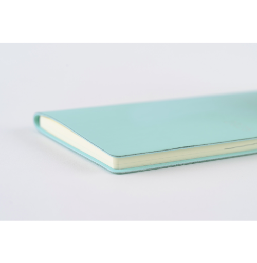 Hobonichi Techo Weeks 2025 Smooth: Vanilla Soda