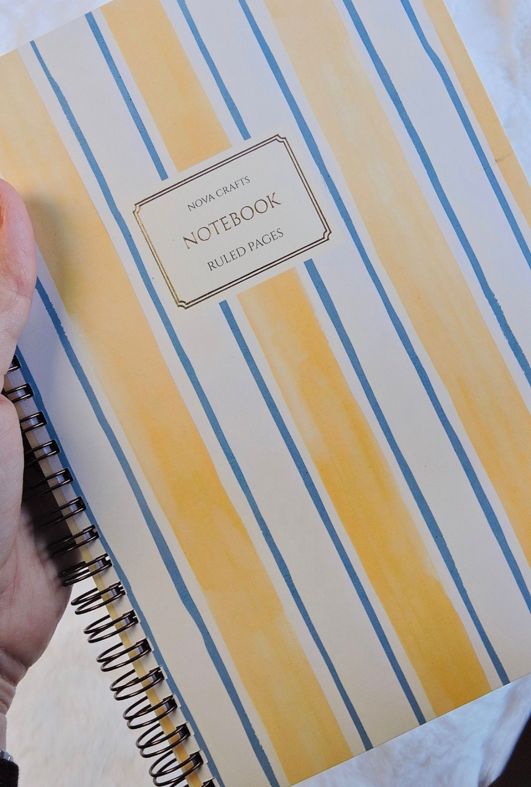 Nova Crafts Yaldızlı Spiralli Sarı Çizgili Defter