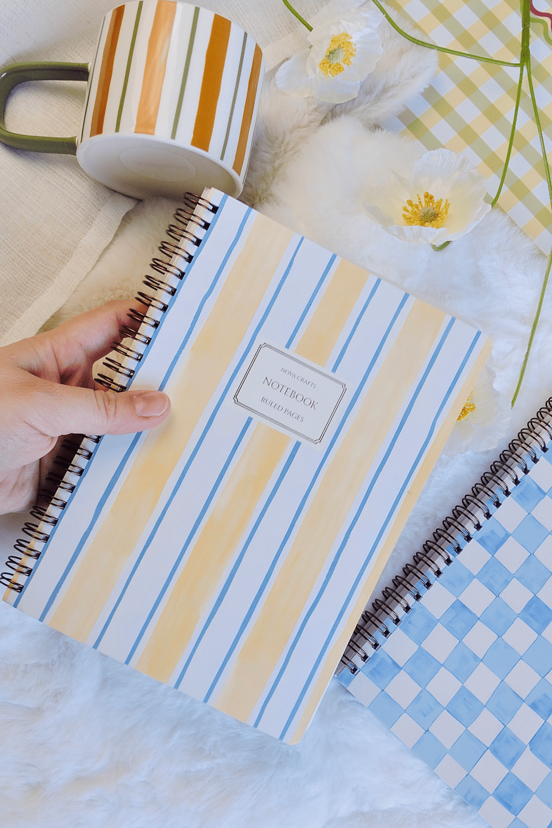 Nova Crafts Yaldızlı Spiralli Sarı Çizgili Defter