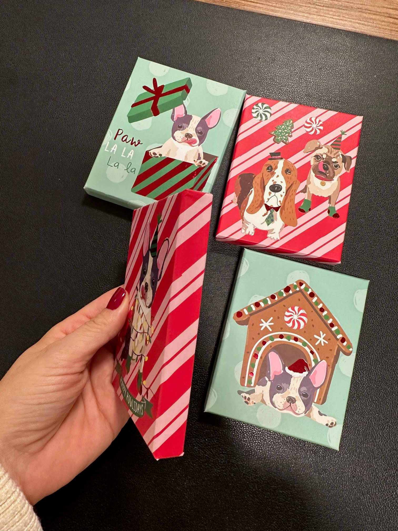 New Year Cute Dog & Cookie House Hediye Kartı Kutusu 8'li Paket
