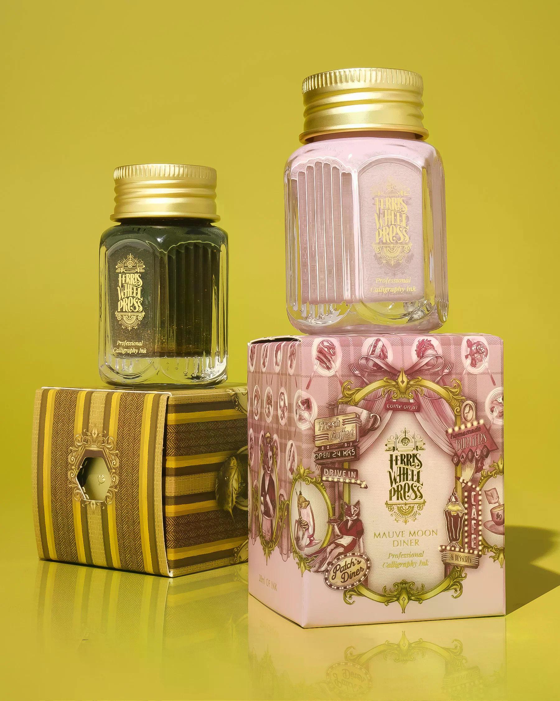 Ferris Wheel Press Mauve Moon Diner Kaligrafi Şişe Mürekkep - 28 ml