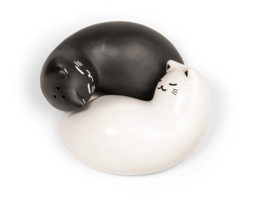 Kikkerland  Purrfect Salt & Pepper Shakers Tuzluk & Biberlik