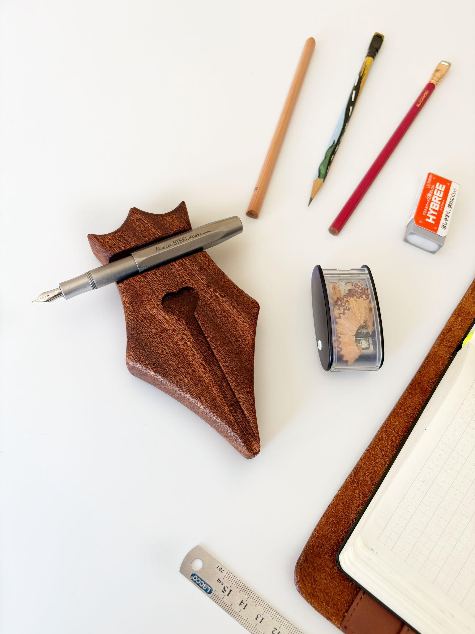 Eng Leather İroko Gerçek Ahşap Dolma Kalem Pen Rest Kalem Standı 
