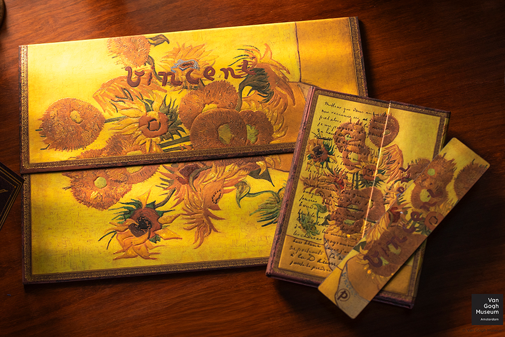 Paperblanks Van Gogh, Sunflowers Sert Kapak 18x23 cm Çizgisiz Defter PB1519-3