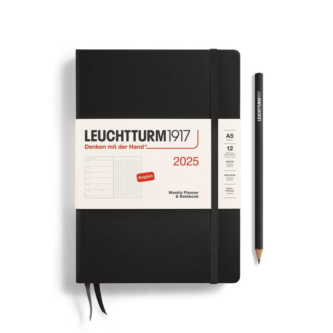 Leuchtturm1917 2025 Haftalık Planlayıcı, Orta Boy (A5), 144 Sayfa, İngilizce, Black 370768