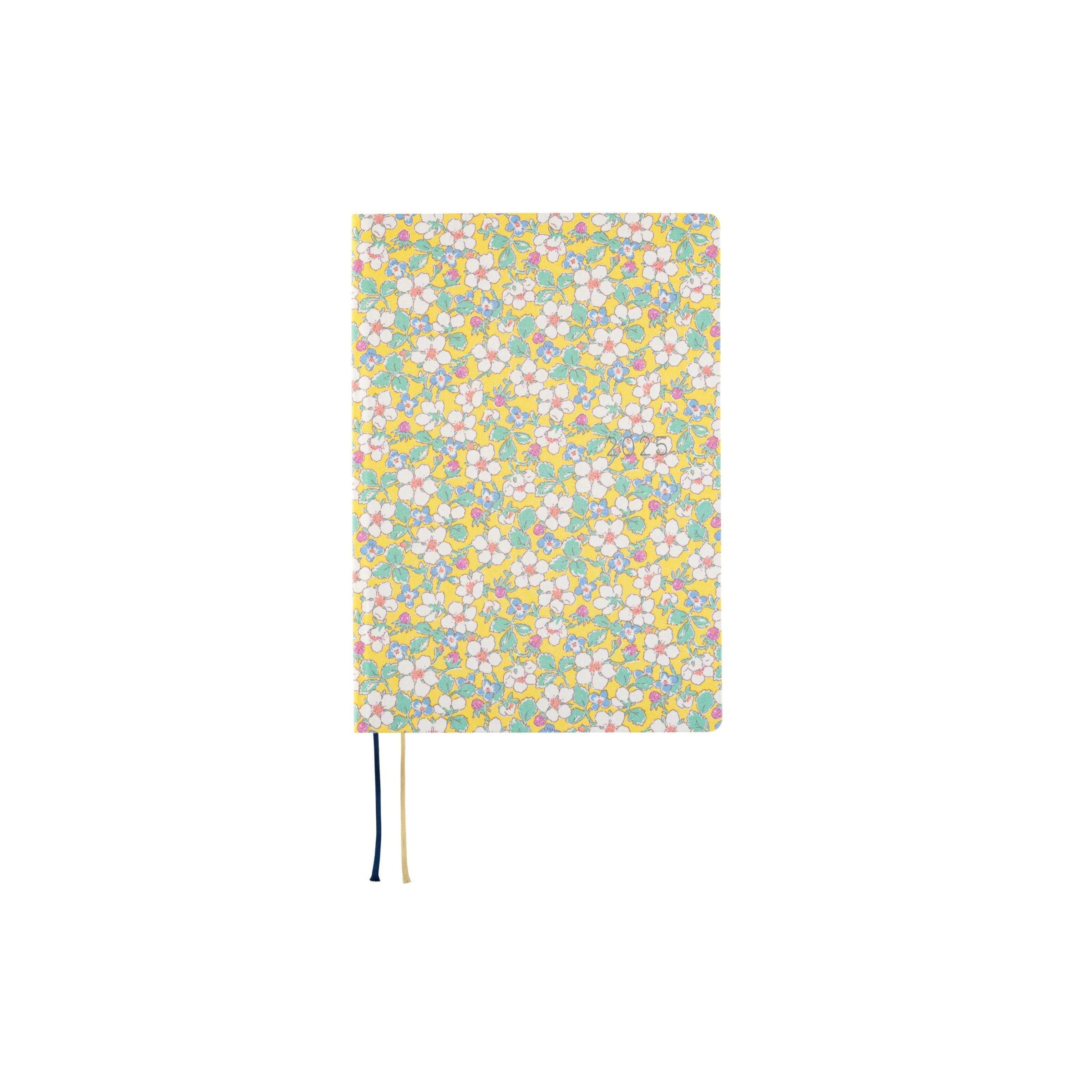 Hobonichi Techo 2025 HON A6 Liberty Fabrics: Paysanne Blossom 