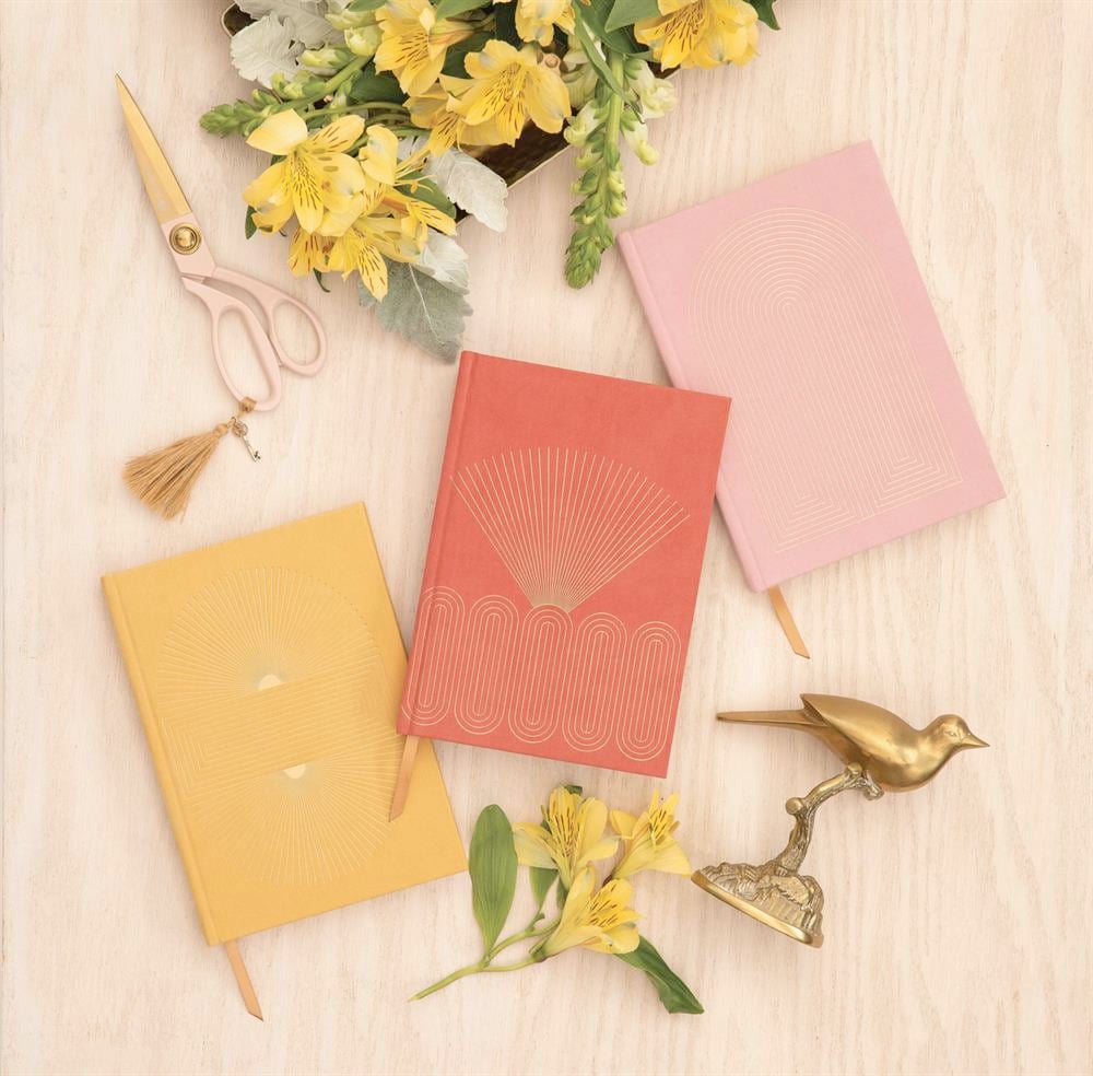 DesignWorks Ink Süet Kumaşlı Kaplı Ochre Sunburst Defter