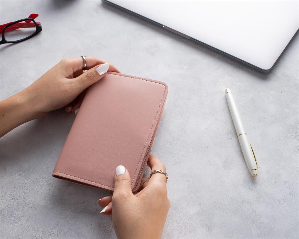 DK Leather Vegan Deri Pasaport Kılıfı Pembe