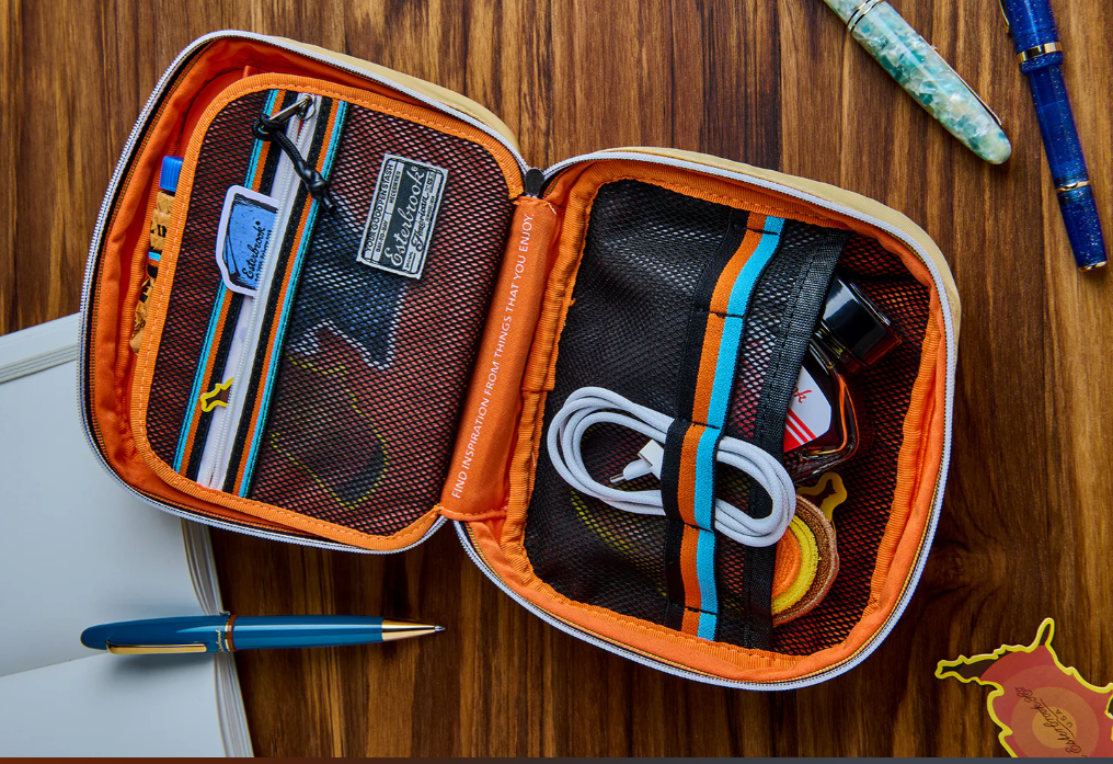 Esterbrook The Cube Taşınabilir Travel&Pencil Case Green- Kalem Çantası Butter