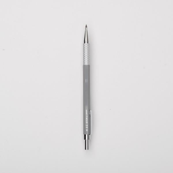 Uni-ball FİELD 2.0 mm Mekanik Uçlu Kalem Gümüş