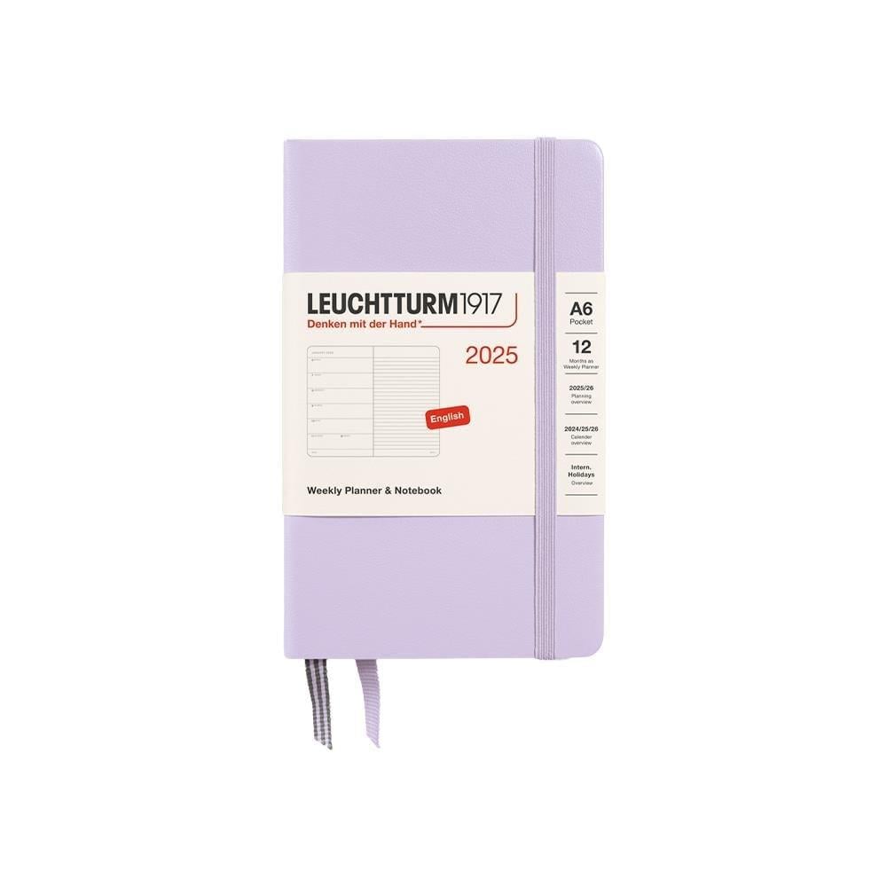 Leuchtturm1917 2025 Haftalık Planlayıcı ve Not Defteri, Cep Boy (A6), 144 Sayfa, İngilizce, Çizgili, Lilac 370645
