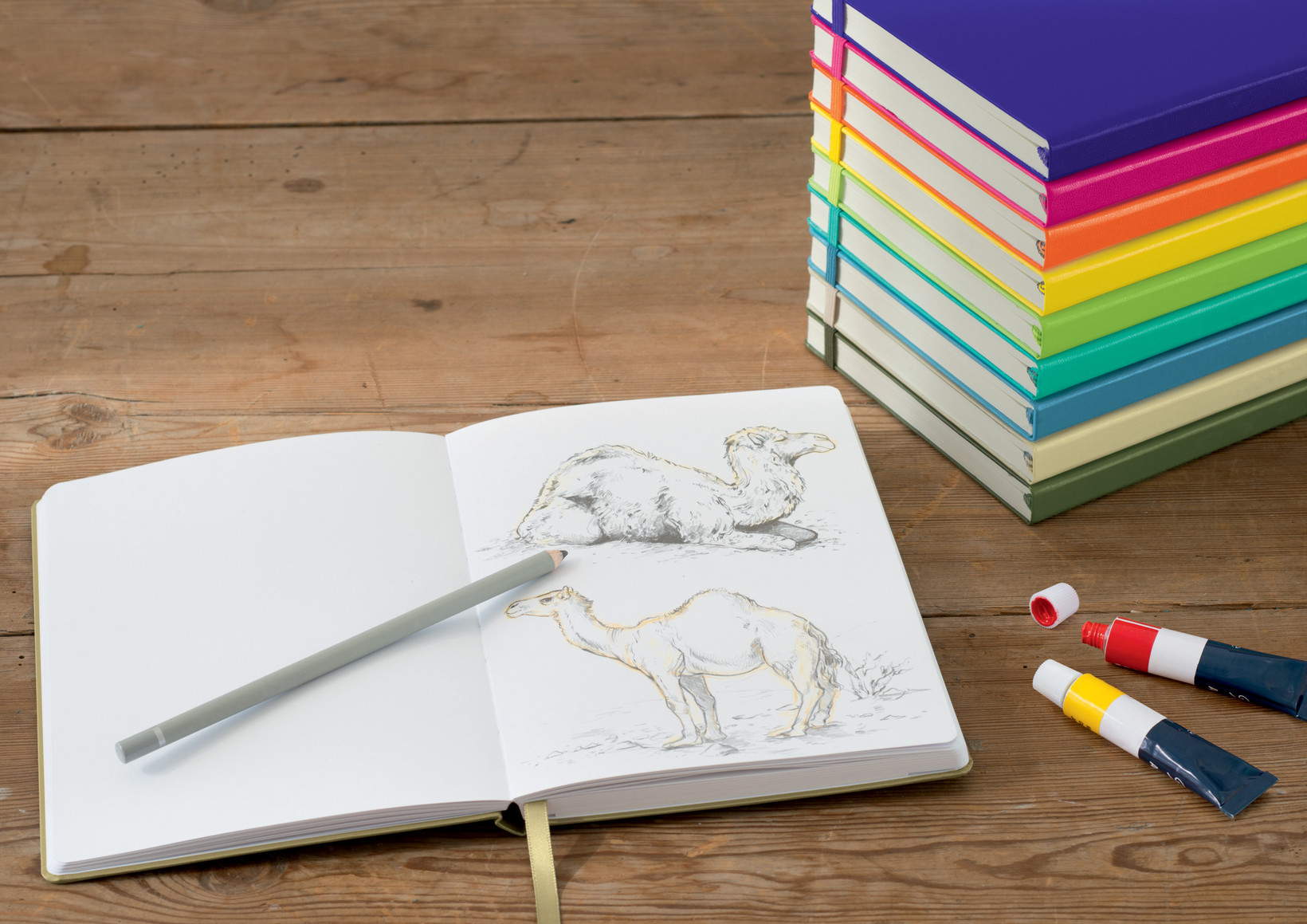 Leuchtturm1917 Sketchbook  Eskiz Defteri Master (A4+), Sert Kapak 112 Beyaz Sayfa (150 Gr), Lemon 362356