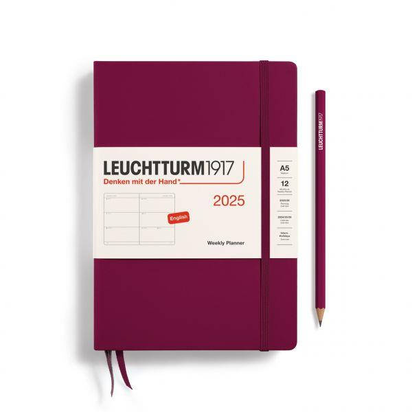 Leuchtturm1917 2025 Haftalık Planlayıcı, Orta Boy (A5), 144 Sayfa, İngilizce, Port Red 370770