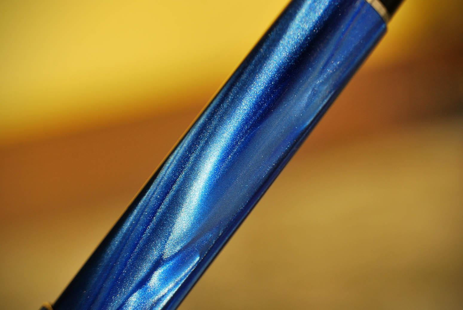 Pelikan Classic M205 Marble Blue Dolma Kalem F Uç