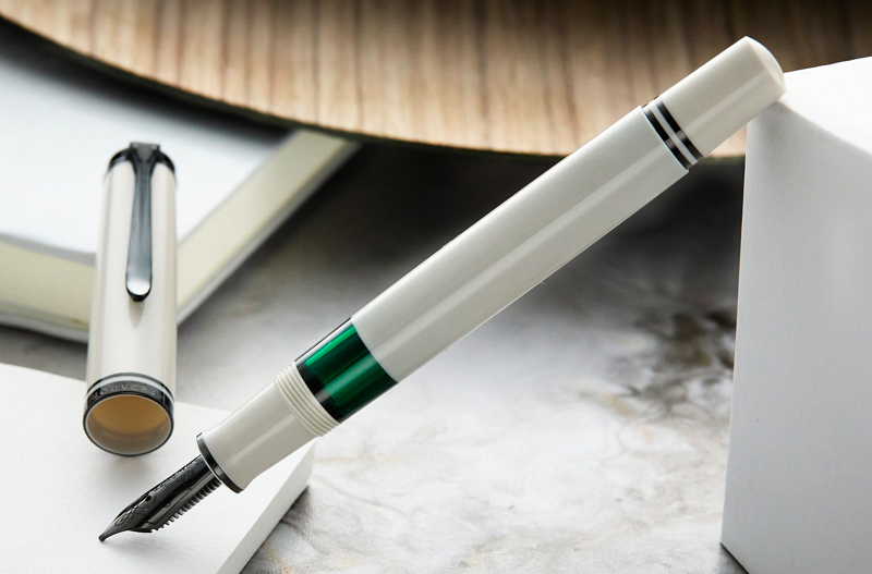Pelikan Souveran M670 Warm Grey Dolma Kalem EF