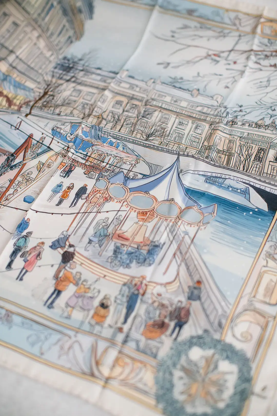 Carrousel d’Hiver İpek Fular