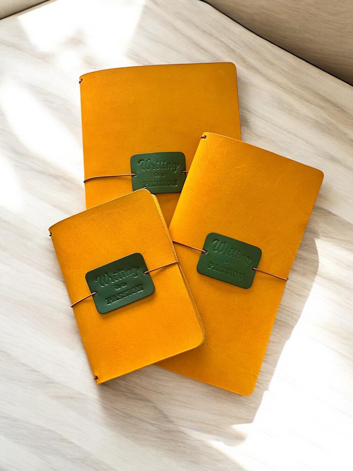 Aegean  Leather Pasaport Size Deri Defter Kılıfı Sarı