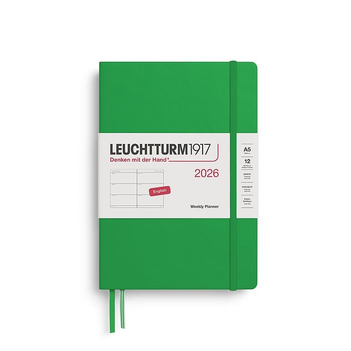 Leuchtturm1917 Orta Boy (A5) 12 Aylık Haftalık Ajanda 2026 Sert Kapak, İngilizce, Bahar Yaprağı 372710