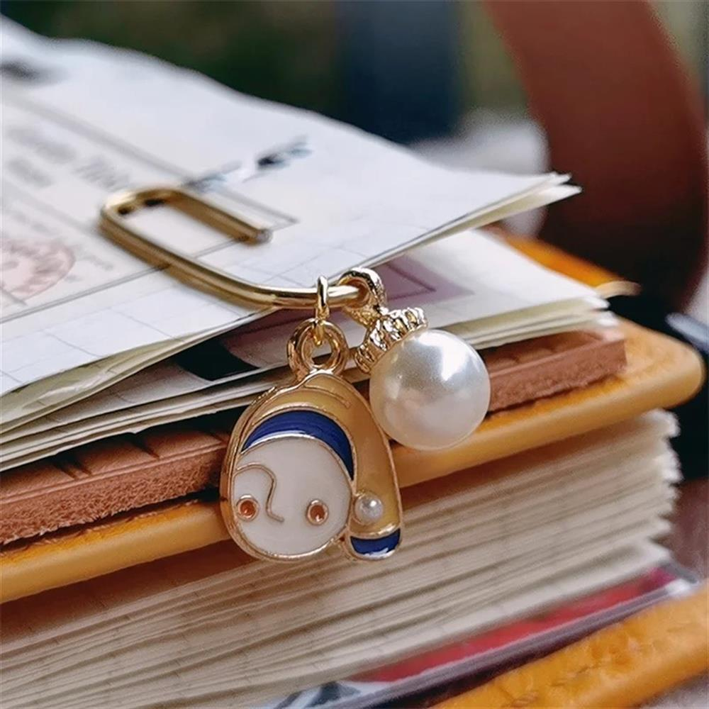 İnci Küpeli Kız Kitap Ayracı 