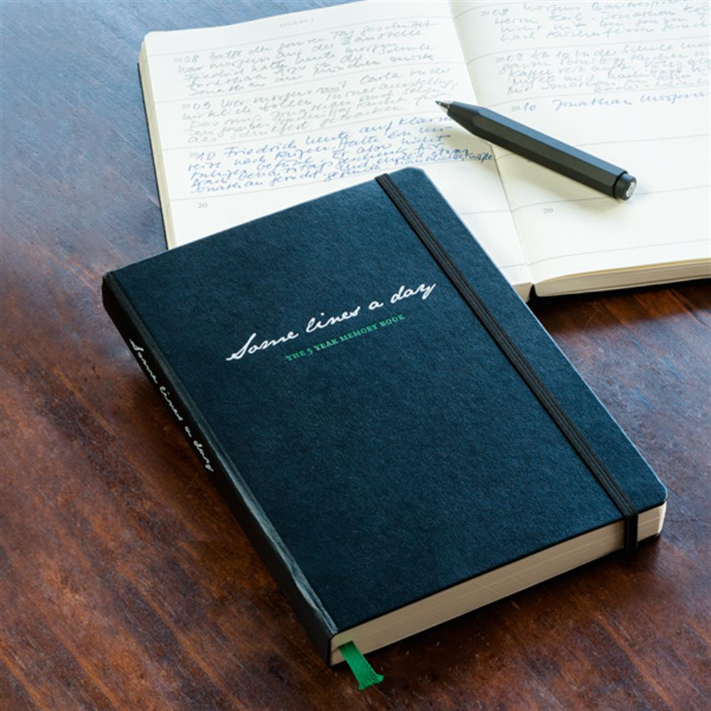Leuchtturm1917 Some Lines A Day 5 Year Diary Defter Siyah