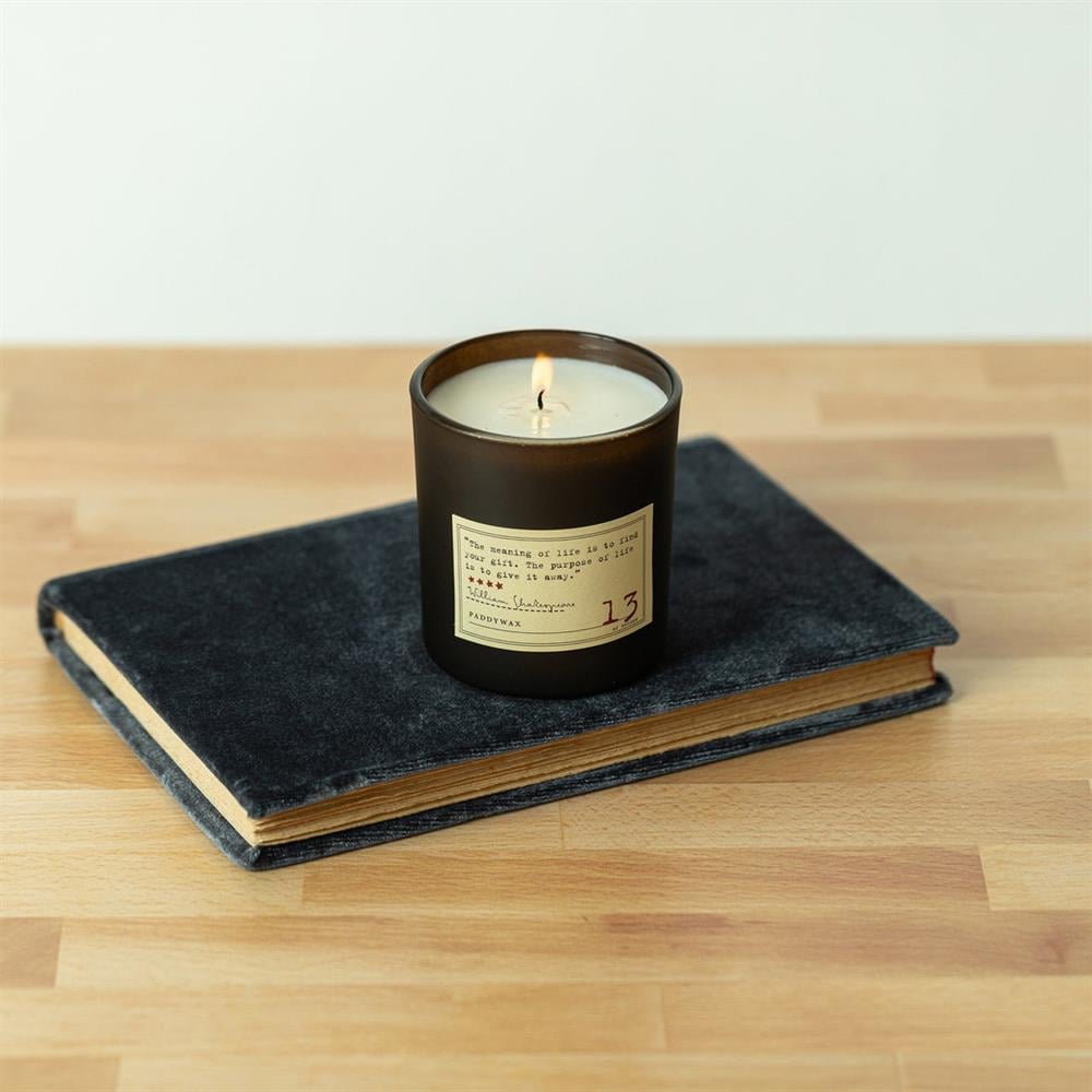 Library Candle William Shakespeare Mum Papirüs, Palm & Eucalyptus 170 gr.