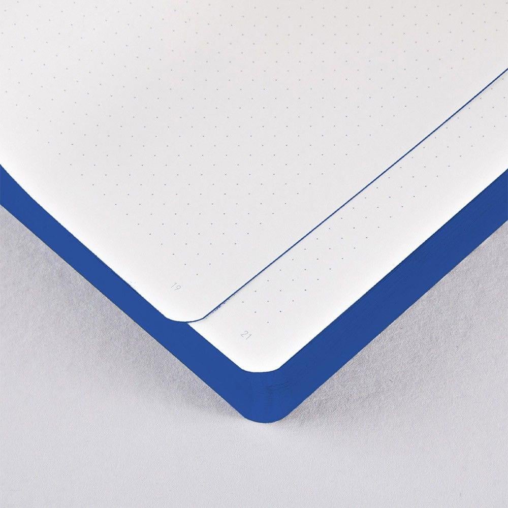 Nuuna Graphic L - A Line Is A Dot Noktalı Defter