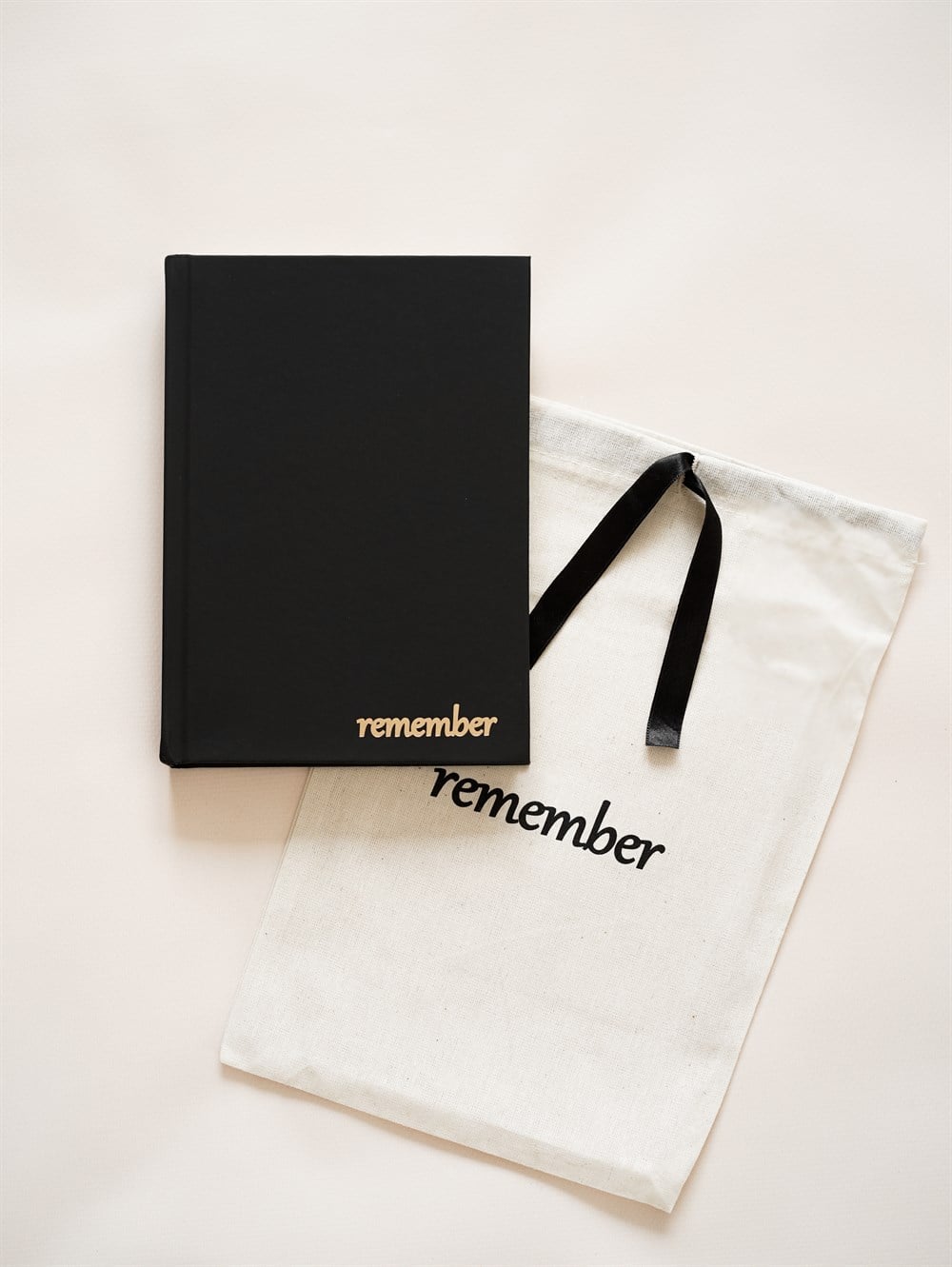 Remember Siyah Planner    Yıllık Tarihsiz Ajanda