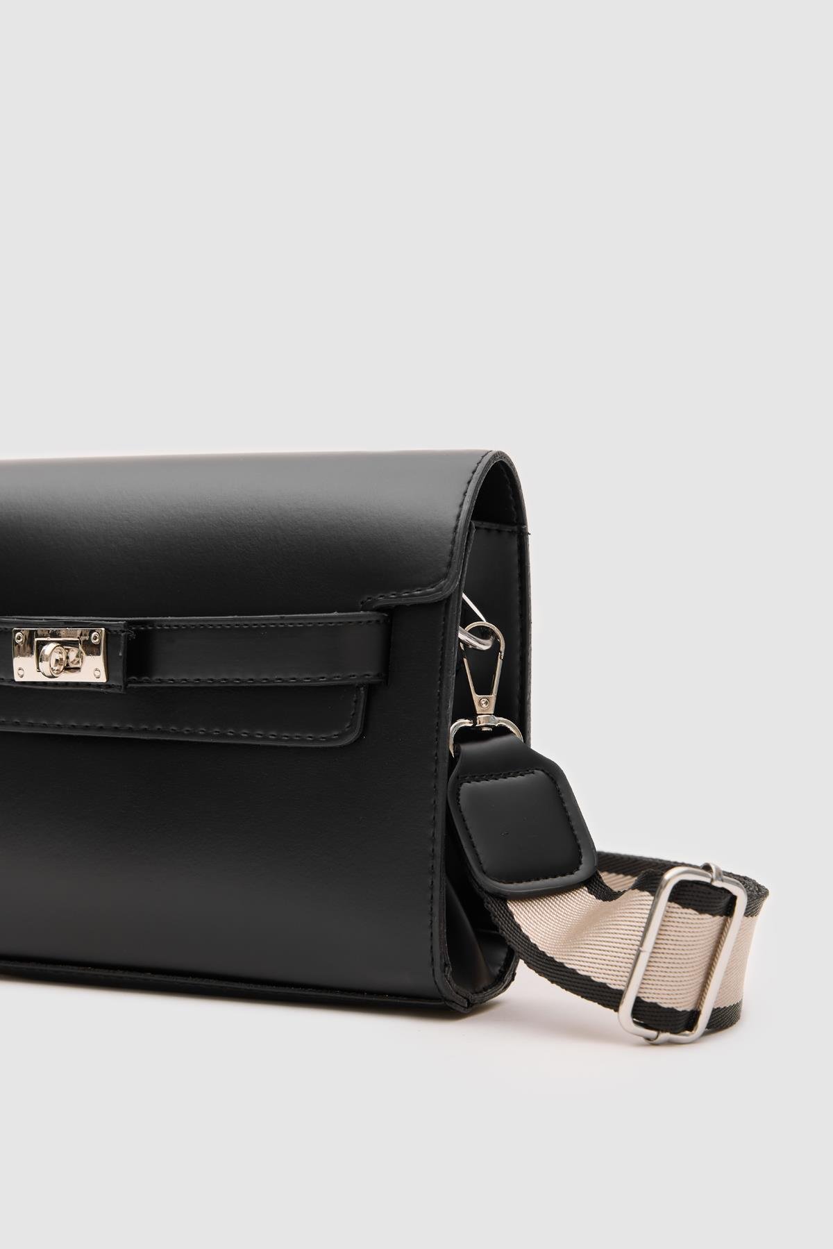 Kelly Kilitli Clutch Bag Siyah
