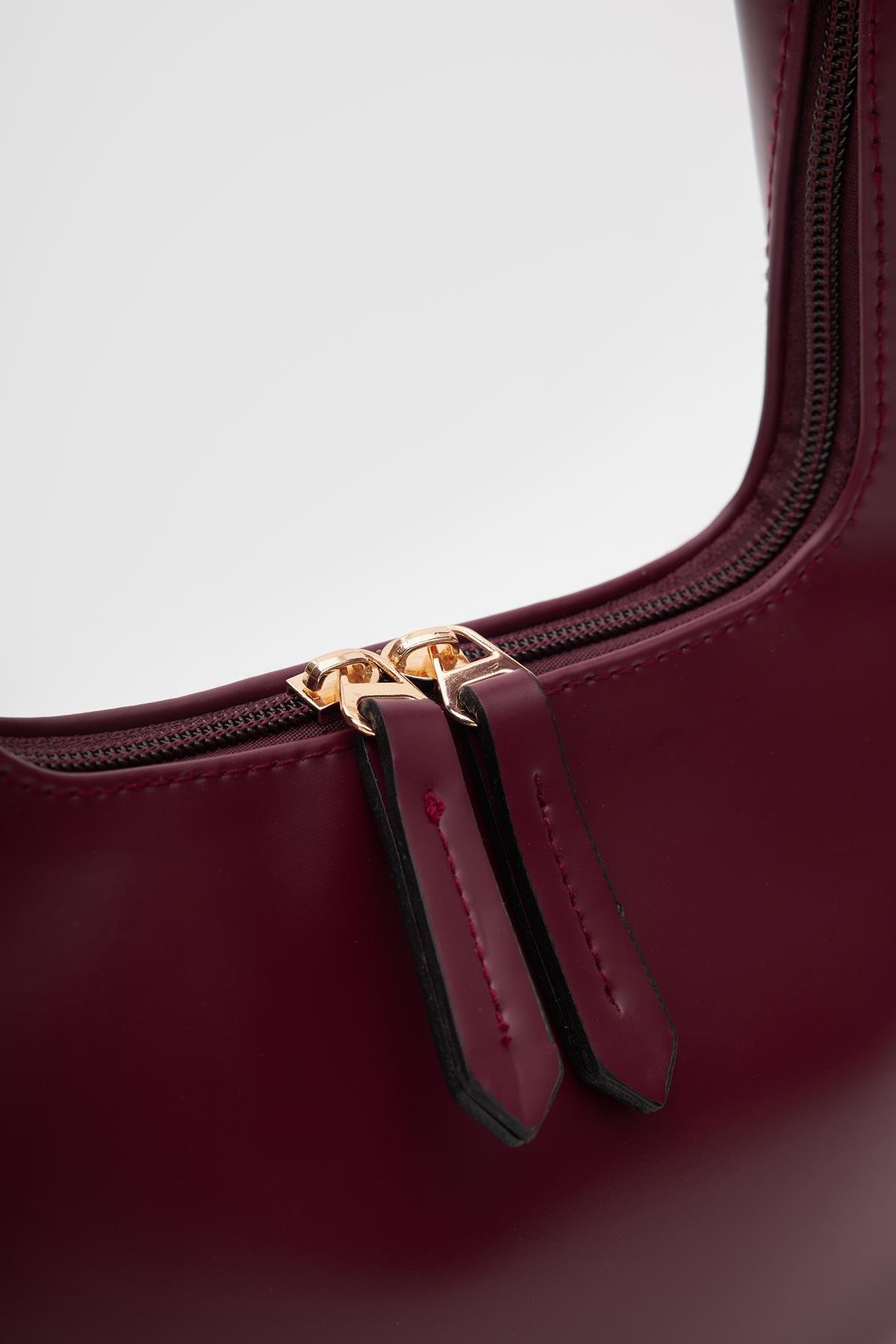 Oval Omuz Çantası Snow Bordo