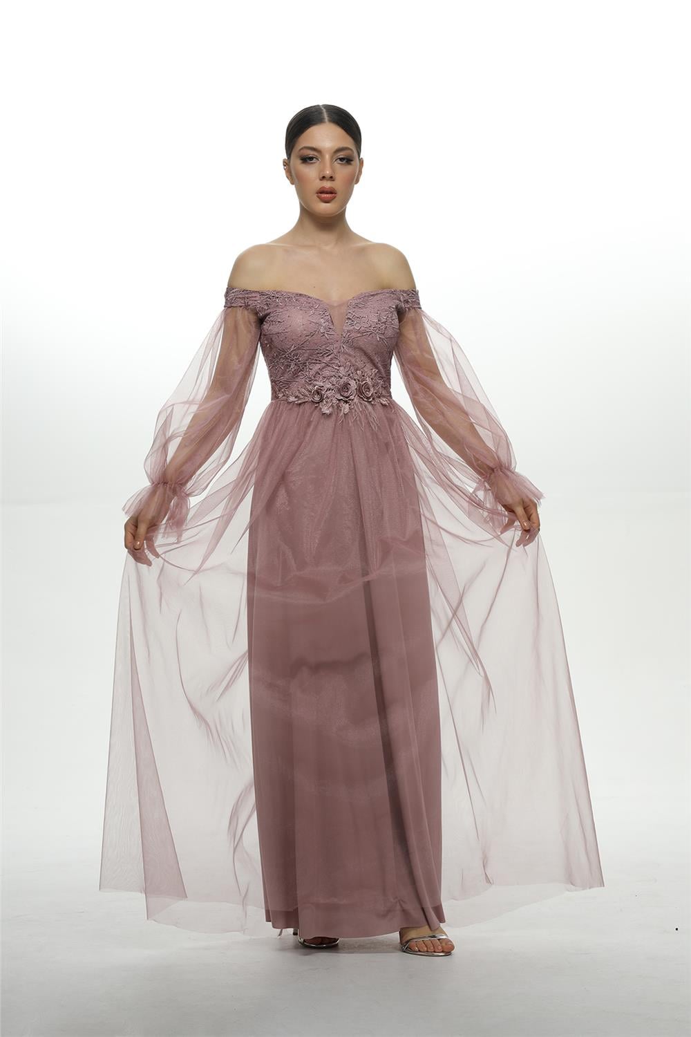 38741 Belli Aplikli Üzeri Dantel Tül Elbise