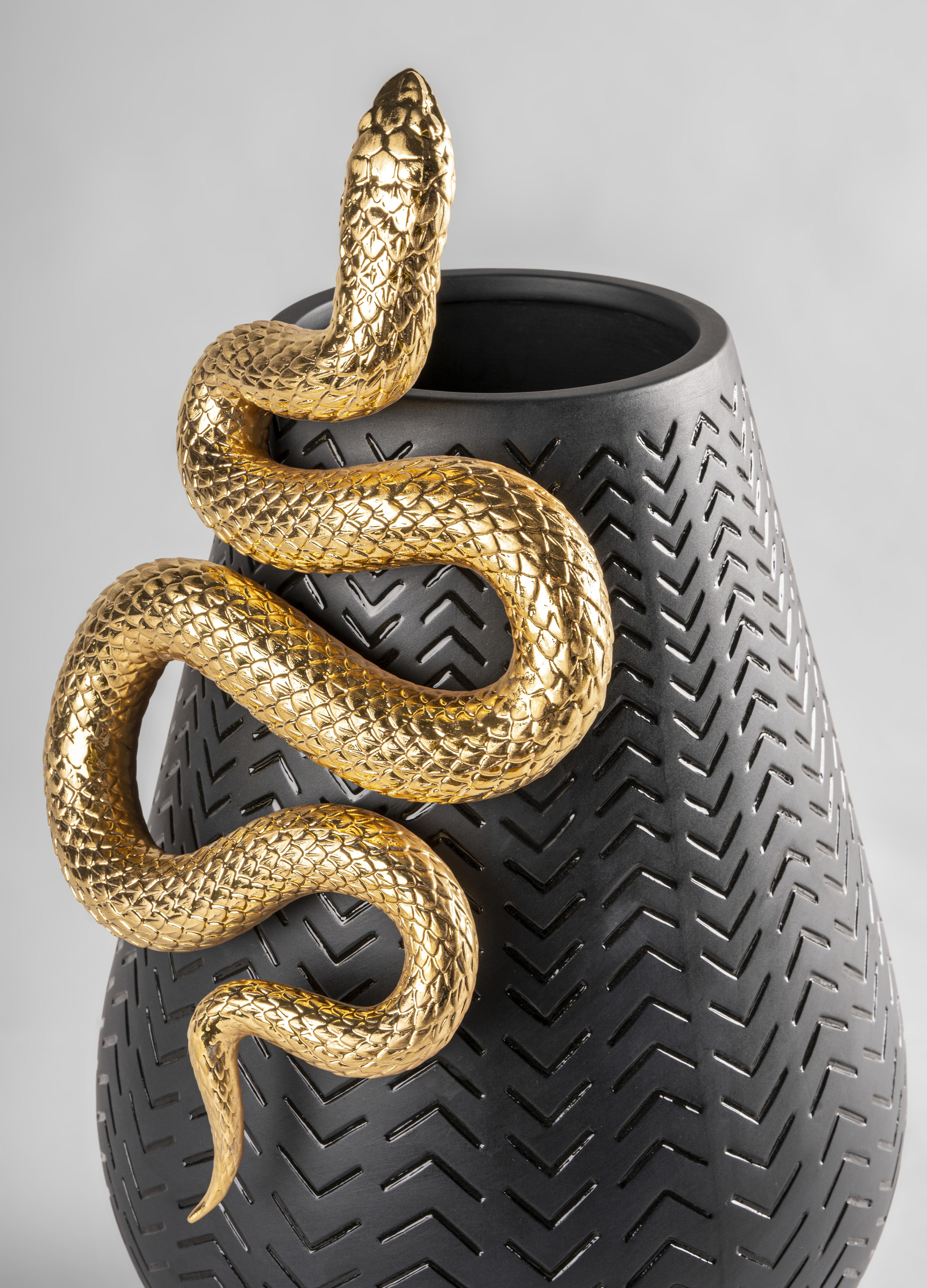 Lladro - Snake Vase