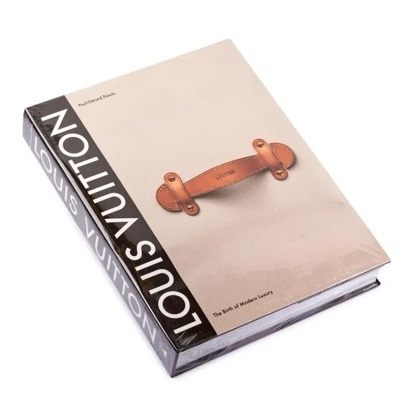 Louis Vuitton - The Birth of Modern Luxury Kitap | YAPRAK AYBAK