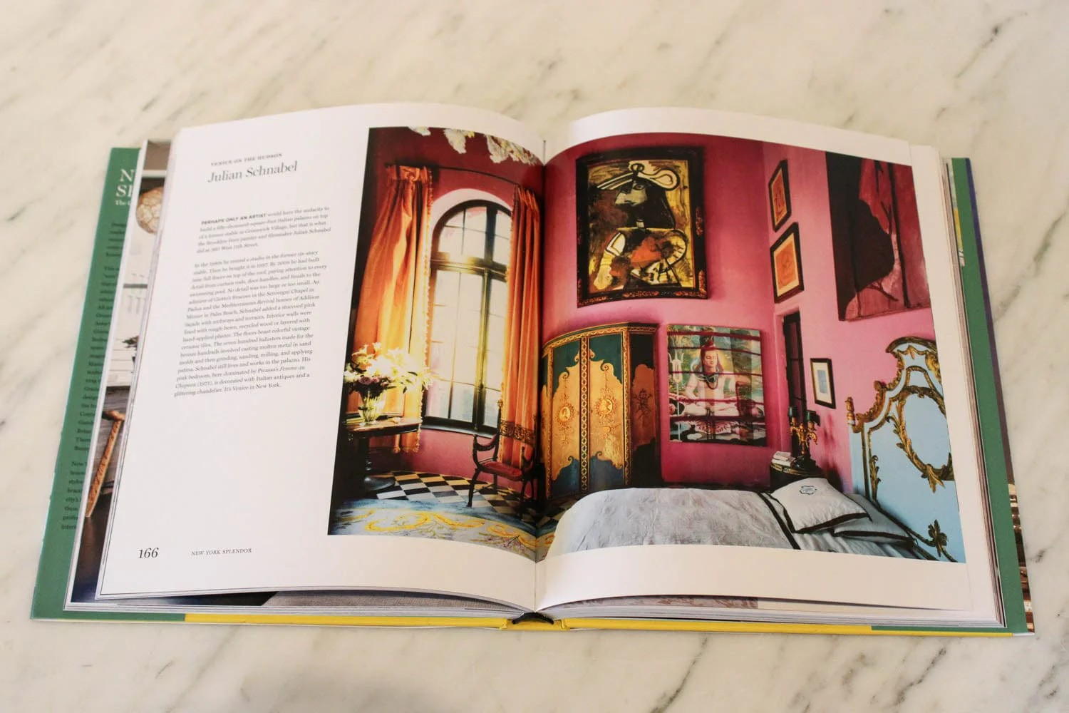 New York Splendor - The City's Most Memorable Rooms Kitap