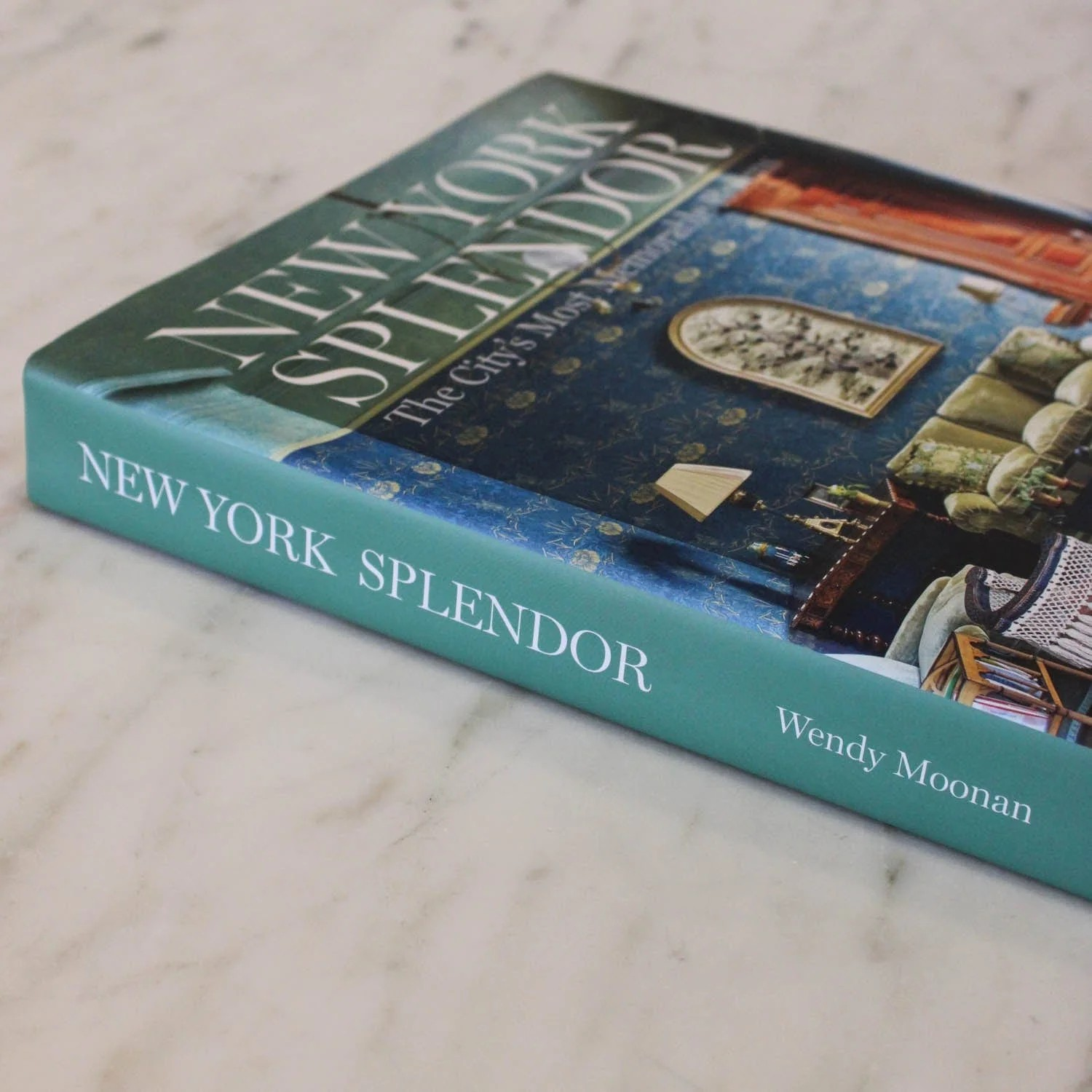 New York Splendor - The City's Most Memorable Rooms Kitap